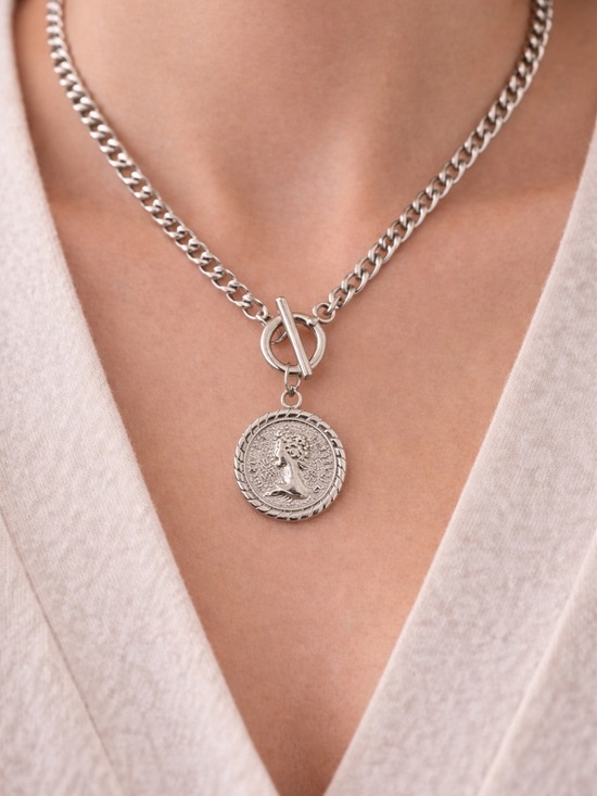 Jewelry - Silver Medallion Toggle Chain Necklace - Women Jewelry
